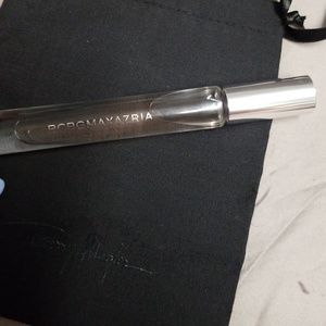 bcbgmaxazria roll on